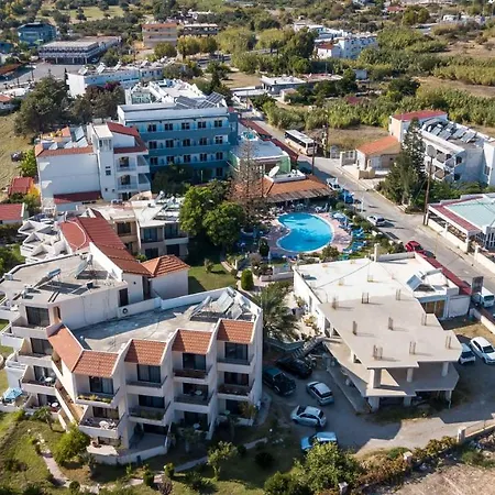 Lejlighedshotel Lyristis *