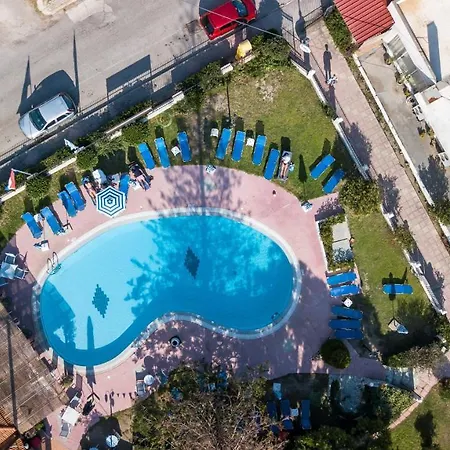 Lejlighedshotel Lyristis Kallithéa